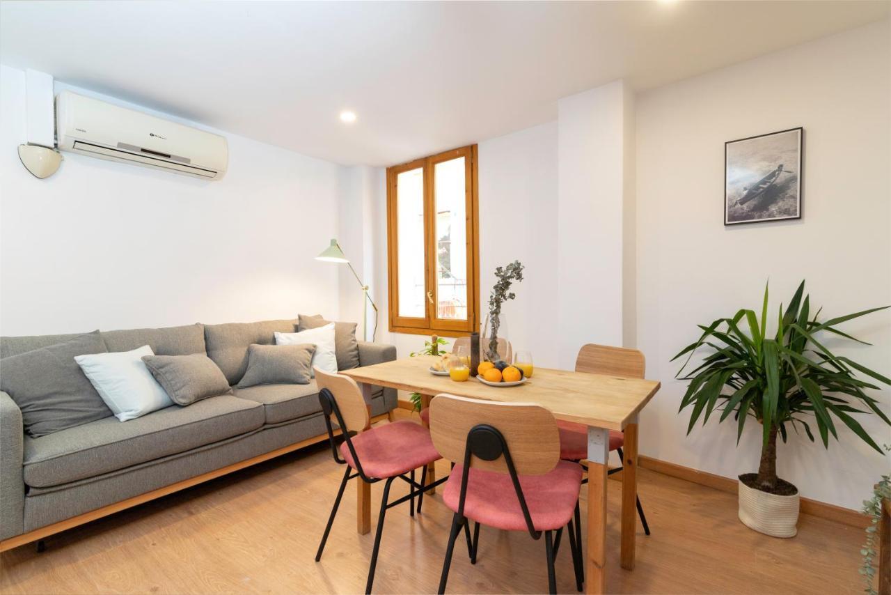 Barcelona Apartments In Born Екстер'єр фото